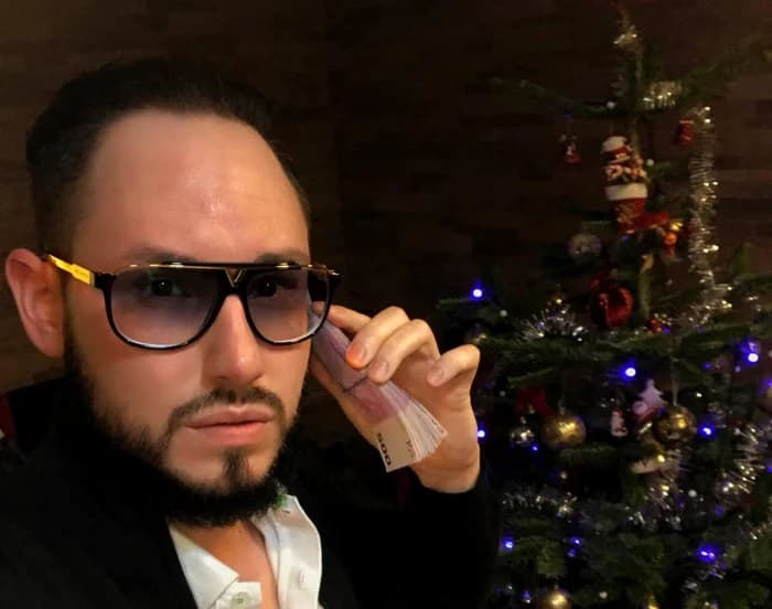 Moartea Controversatului Rege al Luxului: Andrei "Versace" găsit fără suflare în apartamentul său de lux