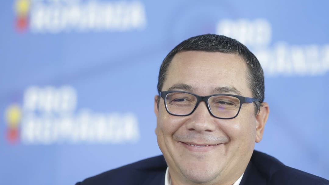 Ponta râde de candidatura lui Ciolacu: Să nu-i scoată ăștia apa din piscină!