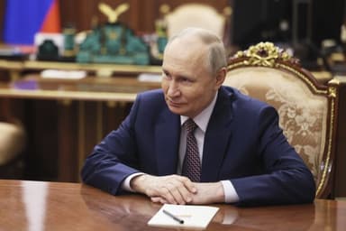 Vladimir Putin a ordonat sistarea atacurilor asupra infrastructurii energetice a Ucrainei