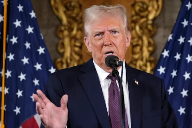 Trump se întoarce "mai extrem, mai provocator și chiar mai scandalos decât prima dată"