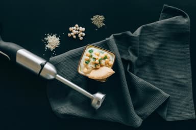 Locuri cu preparate libaneze și hummus cremos