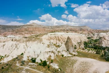 Aventură în Munții Rodnei: trasee și peisaje de vis