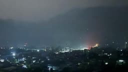  Atacuri asupra Pakistanului, Islamabad promite represalii - Tensiuni crescute între cele două state nucleare.