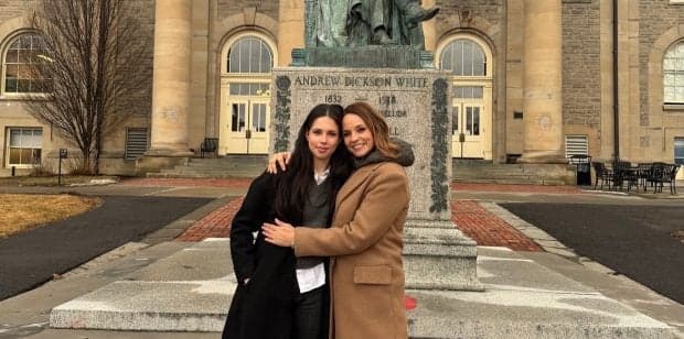 Violeta Marin finalizat Bacalaureatul Internațional, provocare majoră pentru fiica Andreei Marin. A ieșit din ultima probă, spune mama sa.