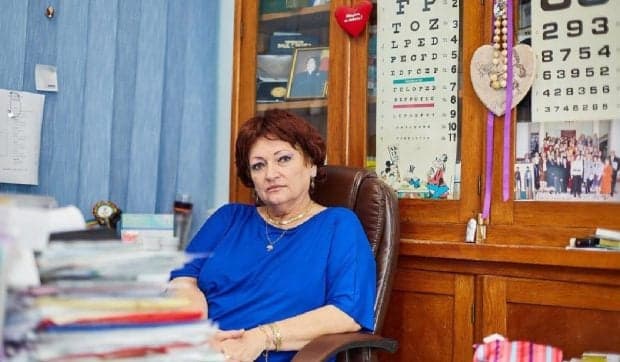 Șase operații și metastaze, dar sunt încă activă și muncesc