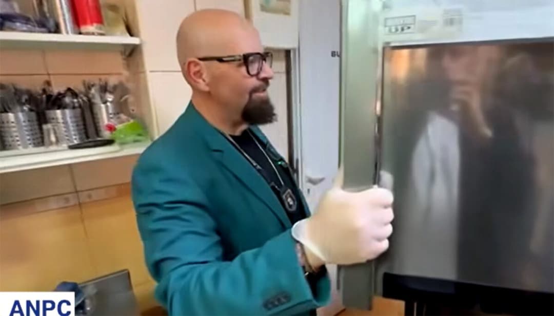  Restaurant faimos din București închis din cauza gândacilor și mizeriei! Detalii șocante despre descoperirile făcute în hotel!
