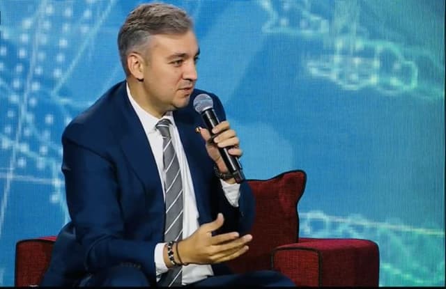  S-a terminat, e vremea corectitudinii! Ce urmează pentru piața energiei? INTERVIU cu George Niculescu