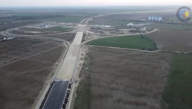  Proiect Revoluționar de Peste 9 Miliarde de Lire pentru decongestionarea Londrei! Mega șoseaua  transformă mobilitatea traversării Tamisei! Descoperă cum se conectează Kent, Thurrock și Londra pânâ în 2032!