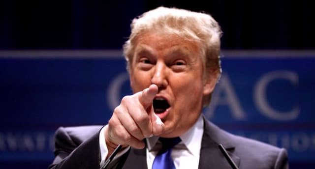  Trump Impune Tarife pentru UE, China și Alte Națiuni. Cum Afectează Taxele Americane de Import Piața Internațională: Reacțiile Marilor Economii și Măsuri de Răspuns.