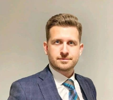  Andrei Duică despre planurile ambițioase de vânzare și viitorul pieței auto electrice în România, cu obiectivele pentru 2024, 50 de showroom-uri și modelele inovative care vor transforma experiența auto a clienților.