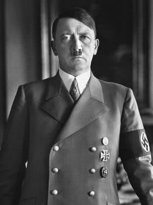  Schumer, Comparat Cu Hitler - Reacții Politice și Etice Puternice în SUA
