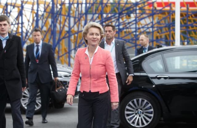  Decizie Crucială pentru Viitorul Negocierilor Comerciale Transatlantice până pe 14 iulie. Decizie Unanimă Implicând Exporturi de 21 Miliarde Euro, în Căutarea Soluțiilor Pacifice.