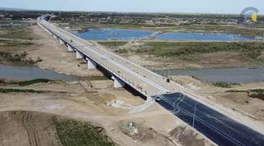  Autostrada Moldovei A7: Podul de 1,360 m peste Buzău din Lotul 1 Buzău – Vadu Pașii, Betonat Complet! Proiect Major în Desfășurare pentru Dezvoltarea Infrastructurii România prin PNRR!