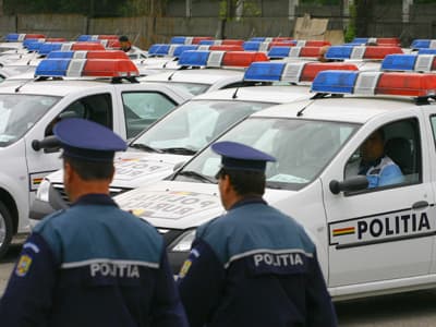  Evenimente şi Iniţiative Cruciale din Săptămâna Naţională pentru Siguranţa Rutieră - Când au Loc Fiecare An? Activiști, autorități și educatori se unesc pentru a reduce accidentele pe șosele.