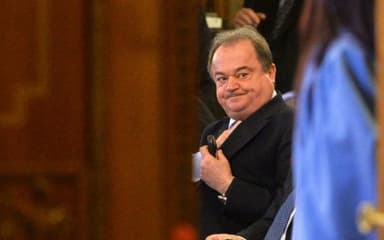 Vasile Blaga: Nelu Tătaru ar trebui să se retragă de pe lista de candidaţi la parlamentare