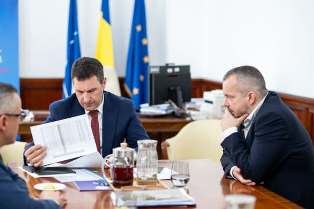  Resurse Limitate pentru Creșteri de Pensii și Salarii – Cheltuielile Statului în Creștere pe Fondul Investițiilor Crescente și Colectarea TVA Mai Ridicată