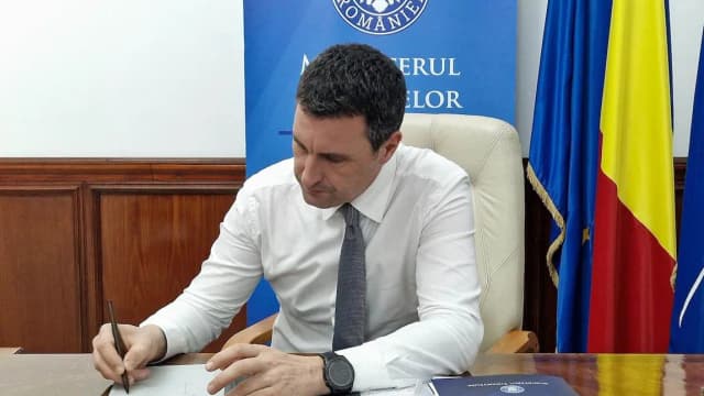  Provocările Bugetului României - Creșterea Cheltuielilor de Pensii și Salarii în Prim-Planul Discuțiilor Financiare din 2023