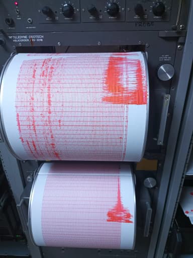  Al Doilea Seism de 4 Grade într-o Zi Agitată Seismică în România și Riscurile Asociate în 2025