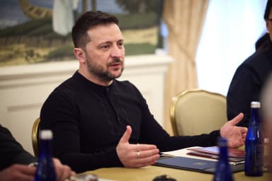  Acces și Investiții Majore în Resursele Minerale pentru Reconstrucție și Parteneriat Economic Echitabil