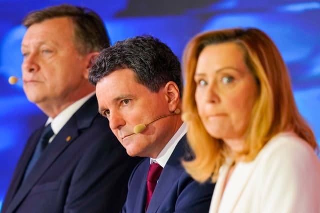  Cum evaluează inteligența artificială prestațiile politice pe baza transcrierilor și scorurilor de la 1 la 10