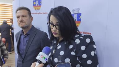  Contradicții Politice și Strategii Locale Controverse