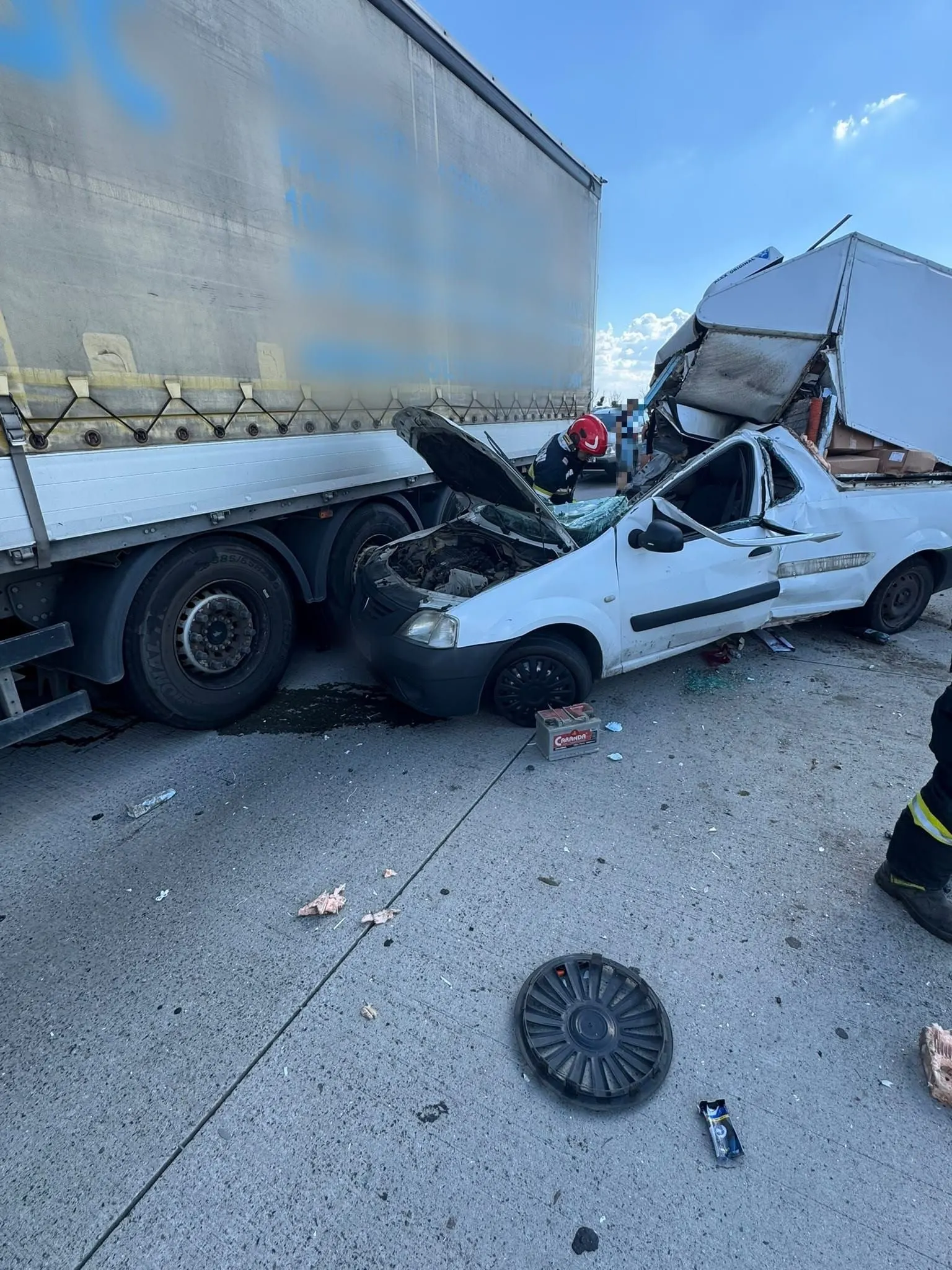 Giurgiu, Remuș: accident pe DN5D între autotren și pick-up