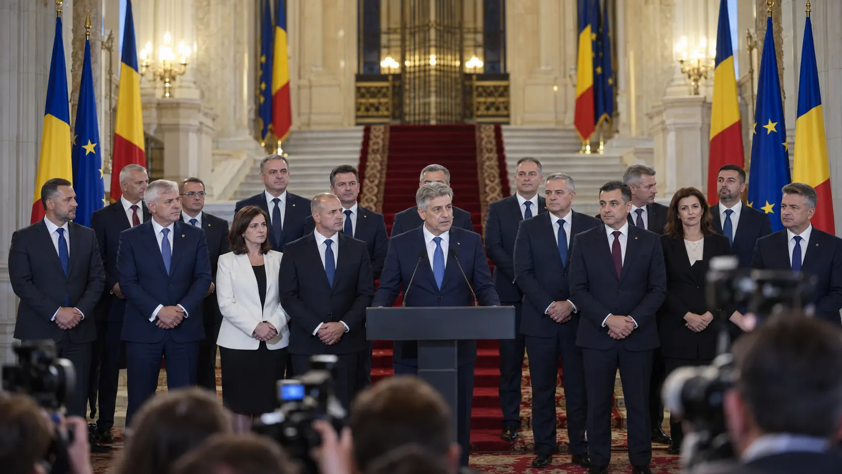 Guvernul Luca Niculescu a fost votat: lista miniștrilor și ce experiență are fiecare